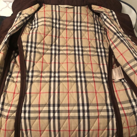 COPY - Burberry Quilted Jacket - Picture 3 of 6